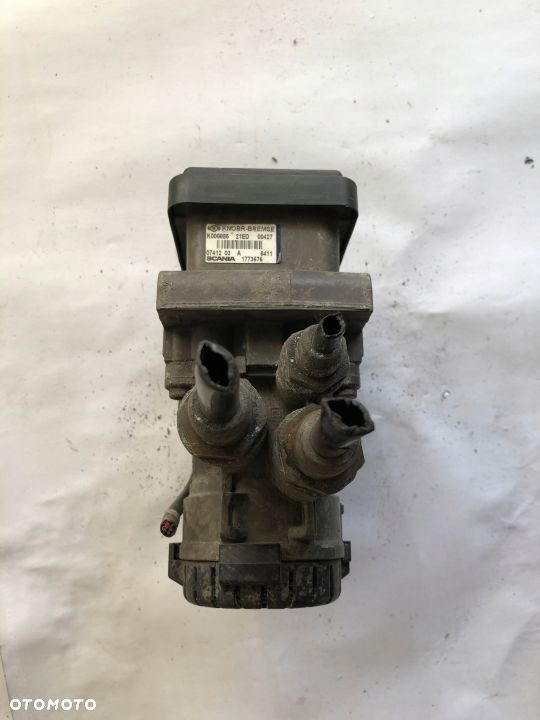 ZAWÓR MODULATOR EBS SCANIA R 1773676 - 2