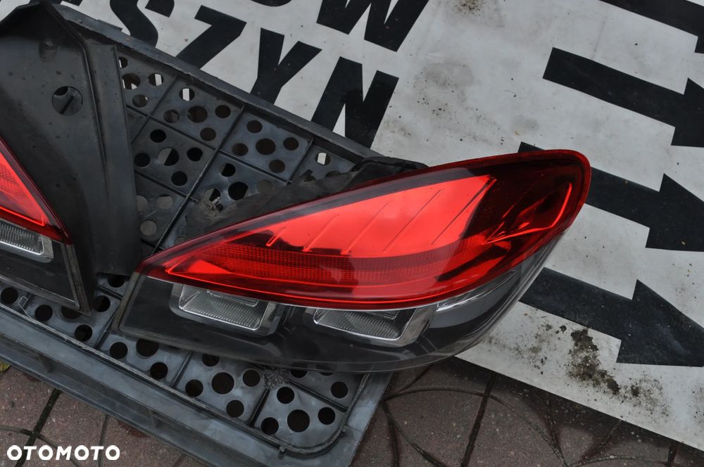 reno megane III coupe lampa prawa WYSYŁKA - 3