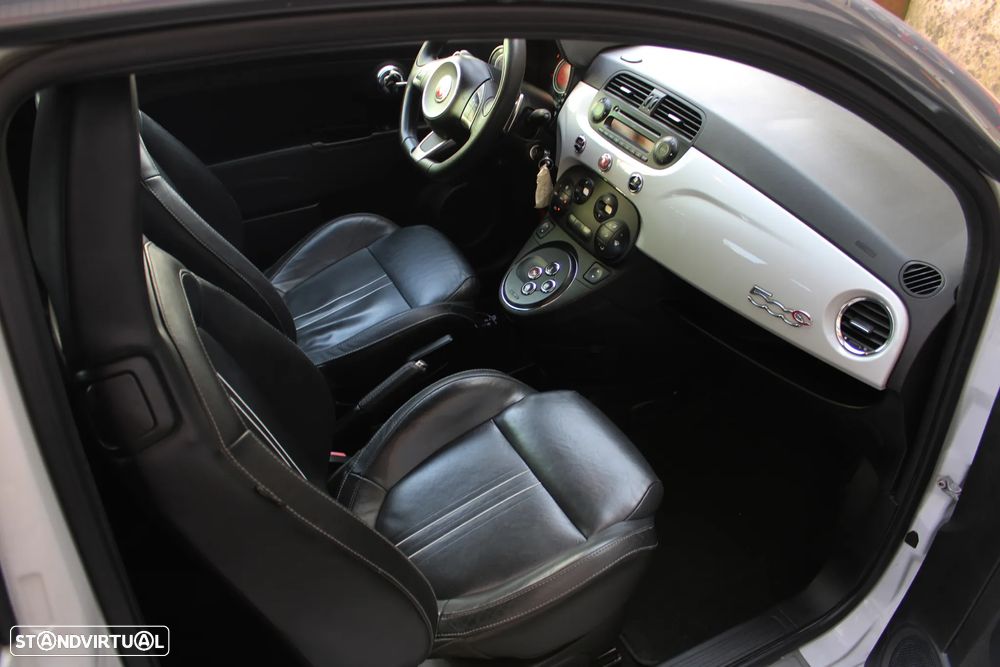 Abarth 595C Auto Custom - 26