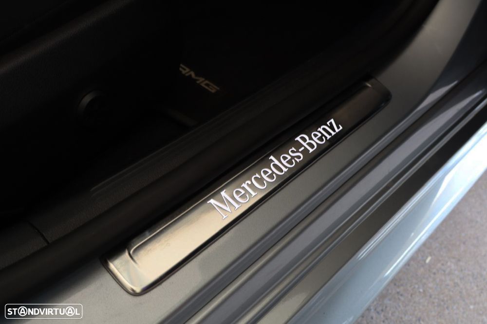Mercedes-Benz C 300 e AMG Line - 17