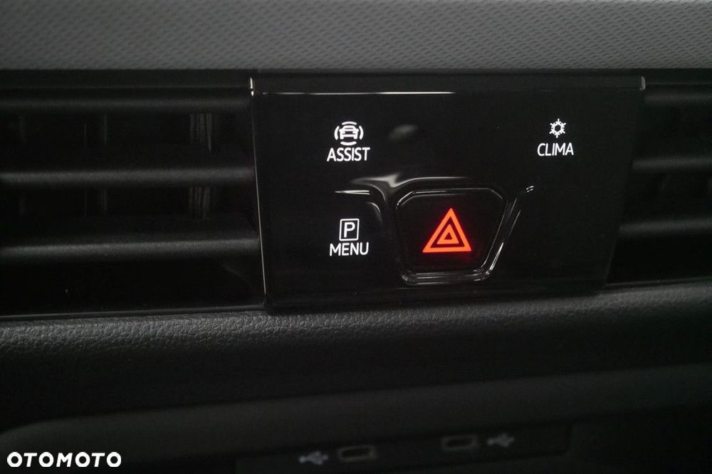 Volkswagen Golf 1.0 TSI - 17