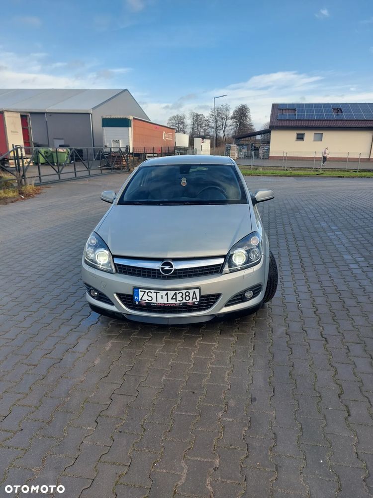 Opel Astra ver-1-9-cdti-cosmo - 5
