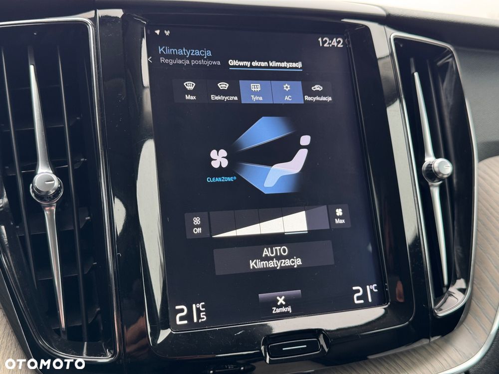 Volvo XC 60 D4 AWD Inscription - 33