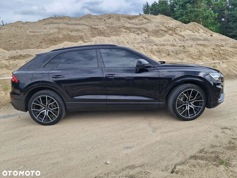 Audi Q8 55 TFSI mHEV Quattro Tiptronic - 16