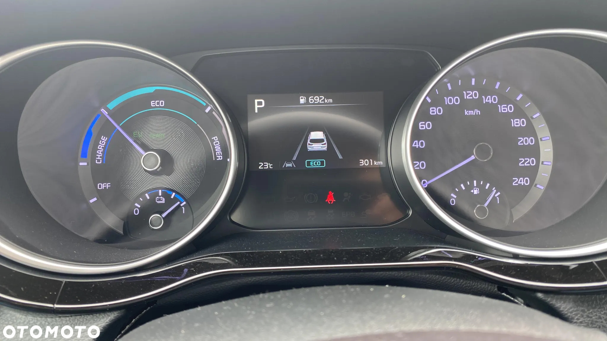 Kia Ceed 1.6 GDI PHEV L DCT - 13