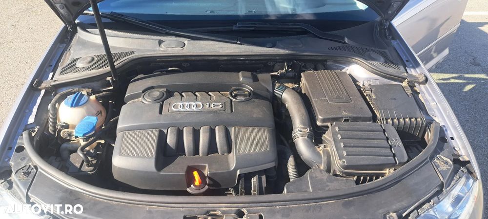 Audi A3 1.6 tiptronic Attraction - 6