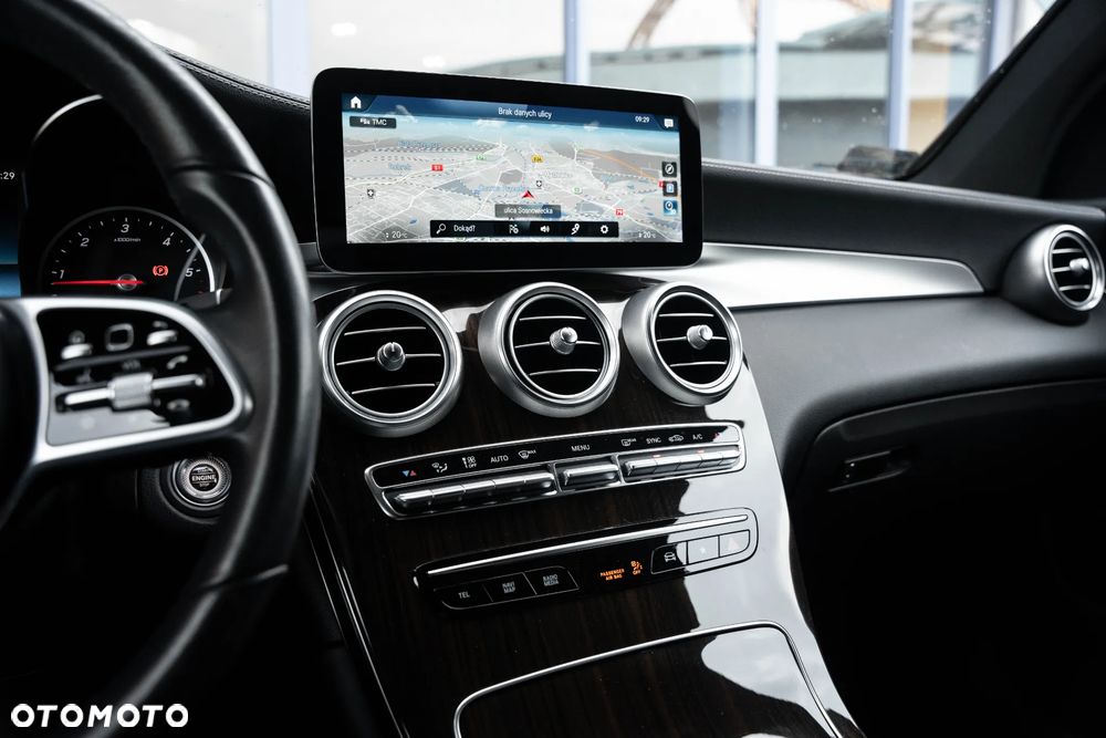 Mercedes-Benz GLC 220 d 4-Matic - 23