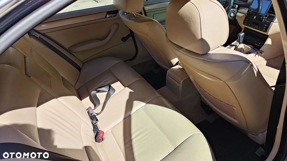 BMW Seria 3 - 18