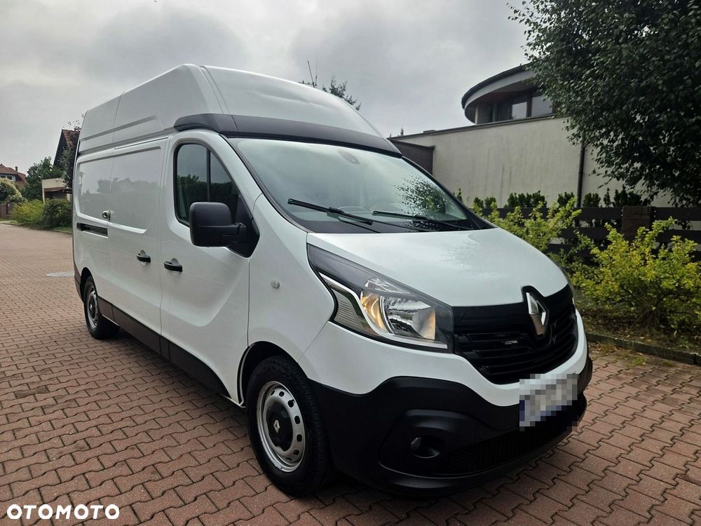 Renault Trafic - 2