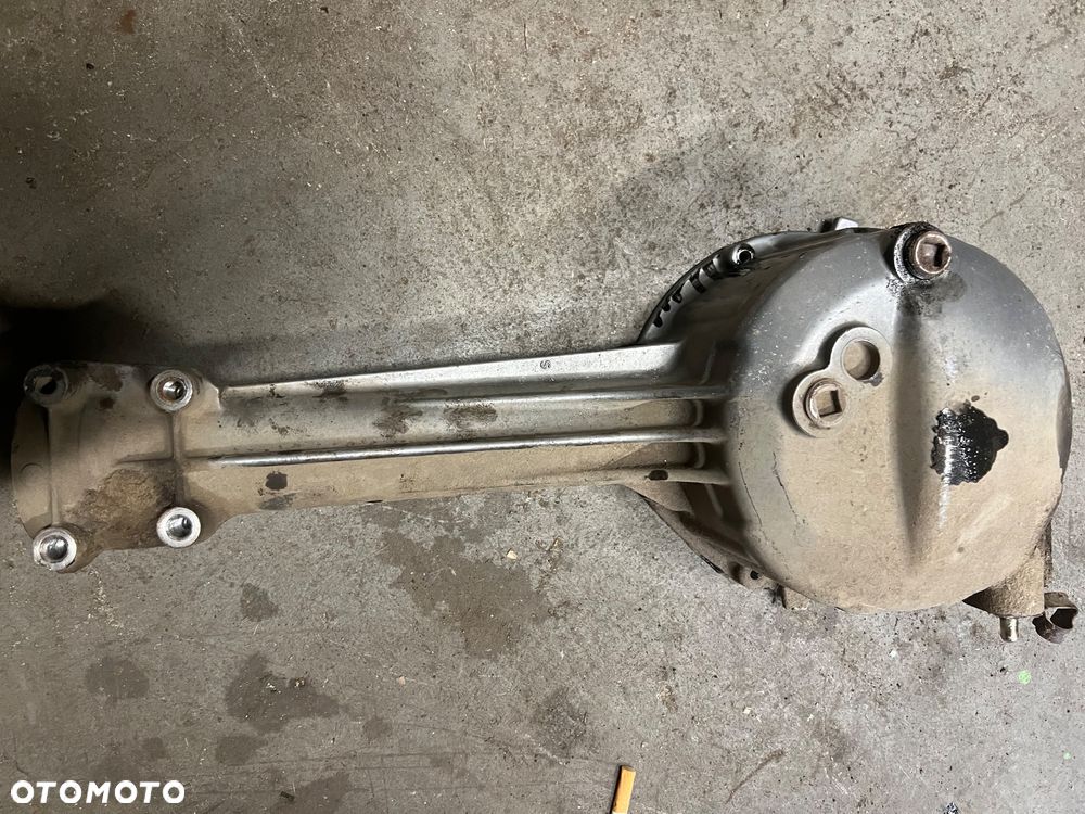 Obudowa mostu przedniego Aluminiowa Suzuki grand Vitara 2.0b - 3