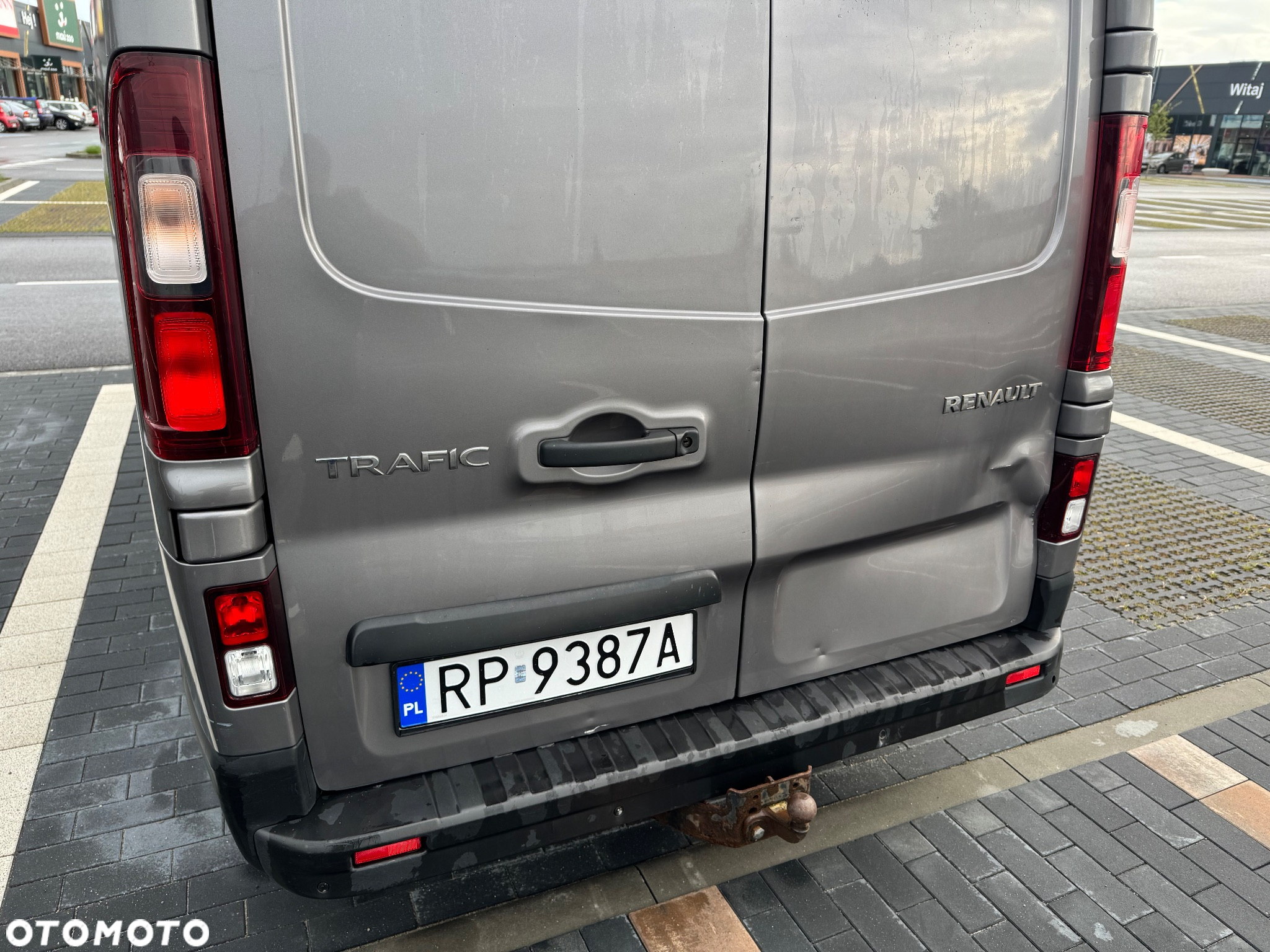 Renault Trafic - 16