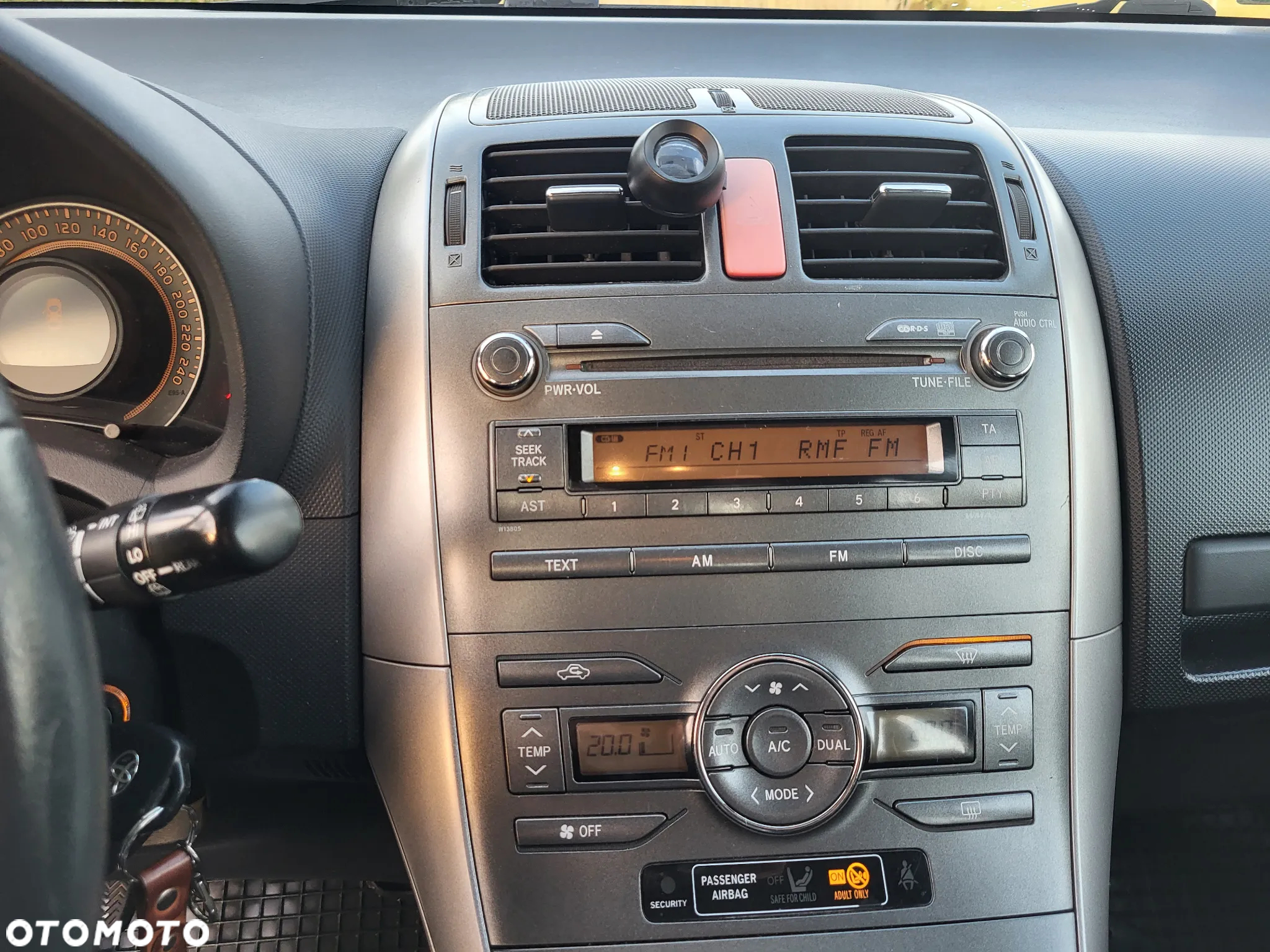 Toyota Auris 1.4 D-4D Comfort - 16