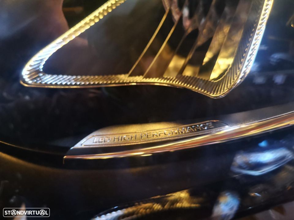 MERCEDES B W246 FAROL ESQUERDO - FF347 - 5