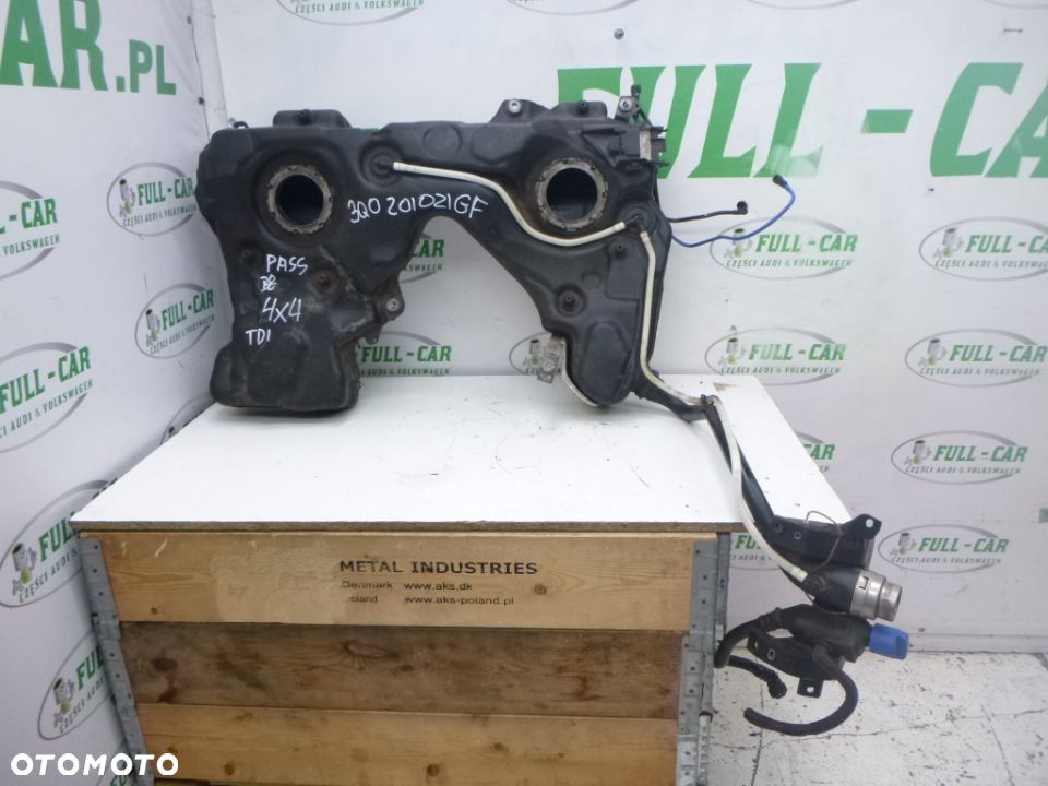 VW PASSAT B8 3G 2.0 TDI ZBIORNIK 4X4 3Q0201021GF - 1