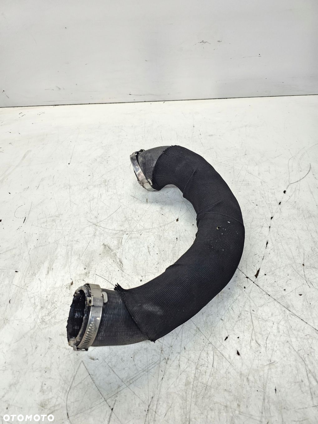 RURA WĄŻ INTERCOOLERA AUDI Q5 8R 2.0 TDI 8R0145790J - 2