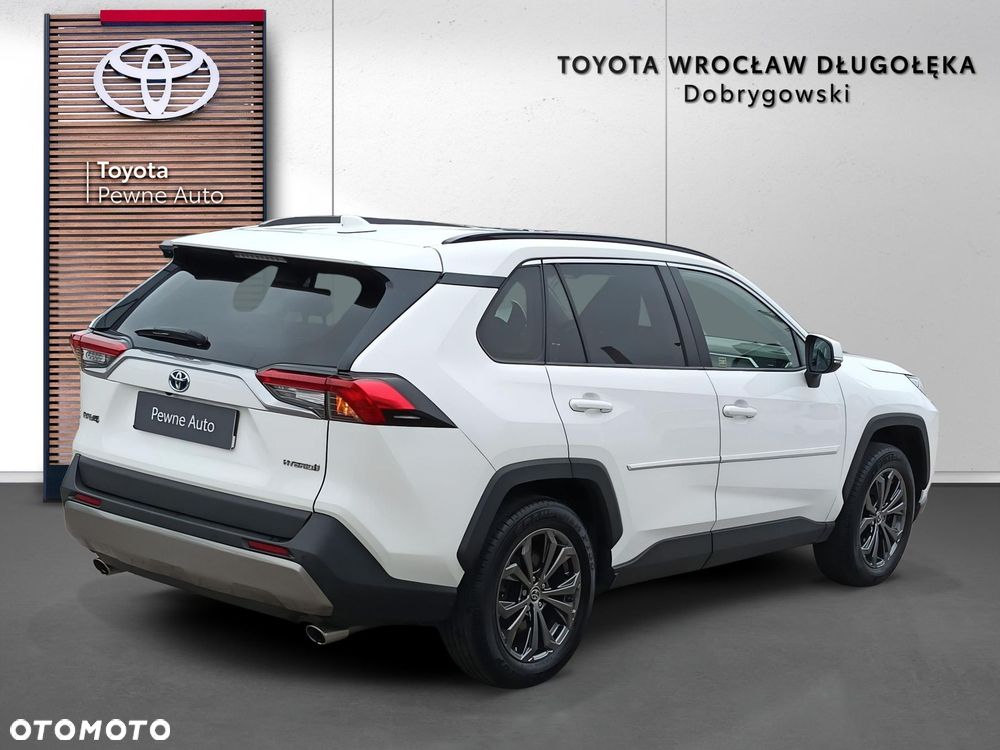 Toyota RAV4 - 7