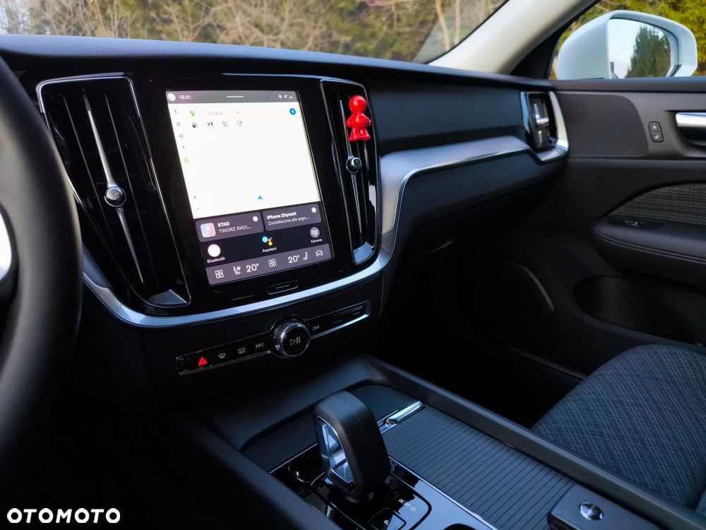 Volvo V60 B4 B DKG Plus Bright - 10