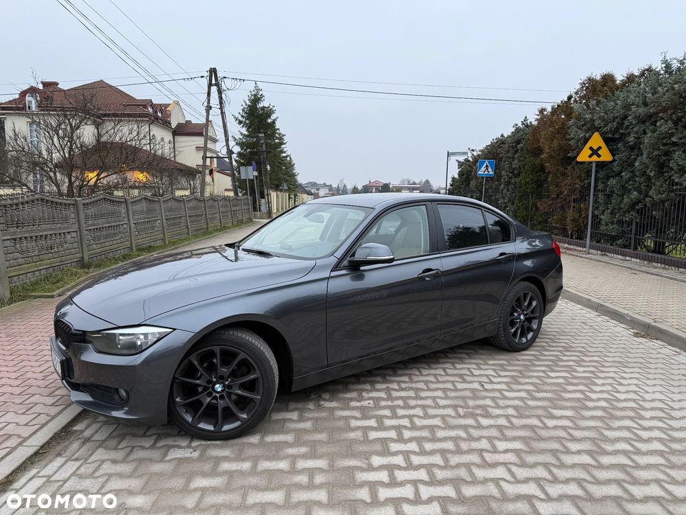 BMW Seria 3 - 14