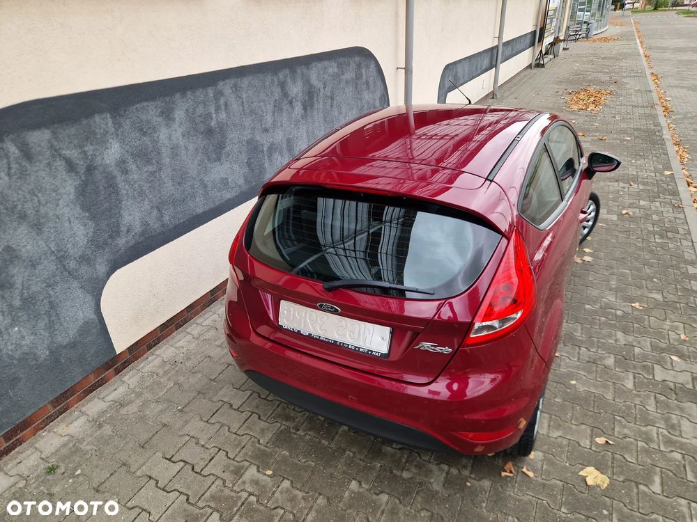 Ford Fiesta 1.4 Champions Edition - 9