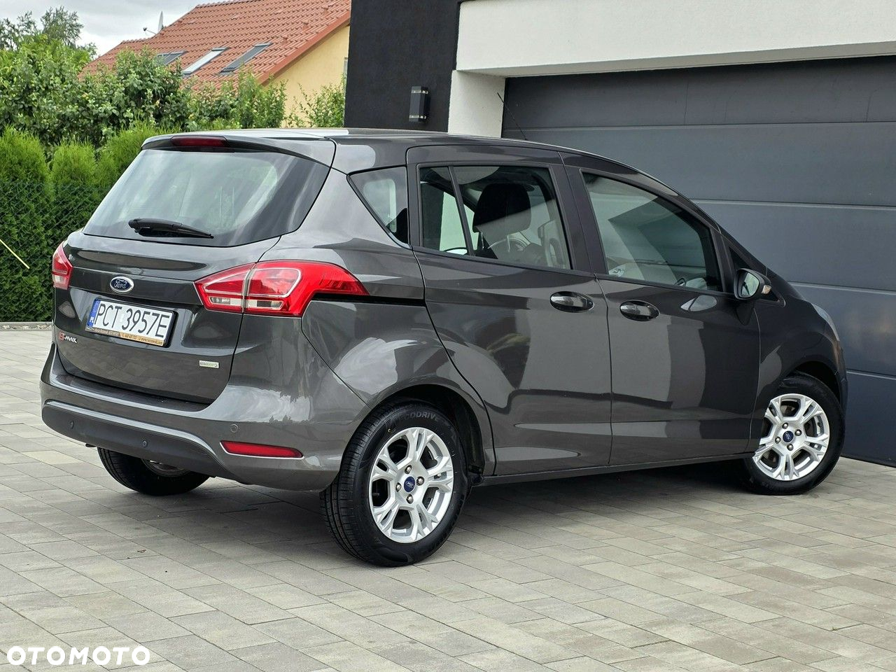 Ford B-MAX - 25