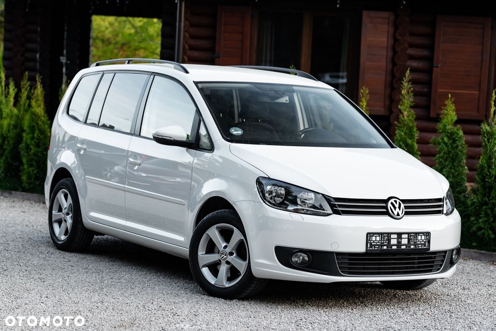 Volkswagen Touran 2.0 TDI DPF DSG Highline - 5