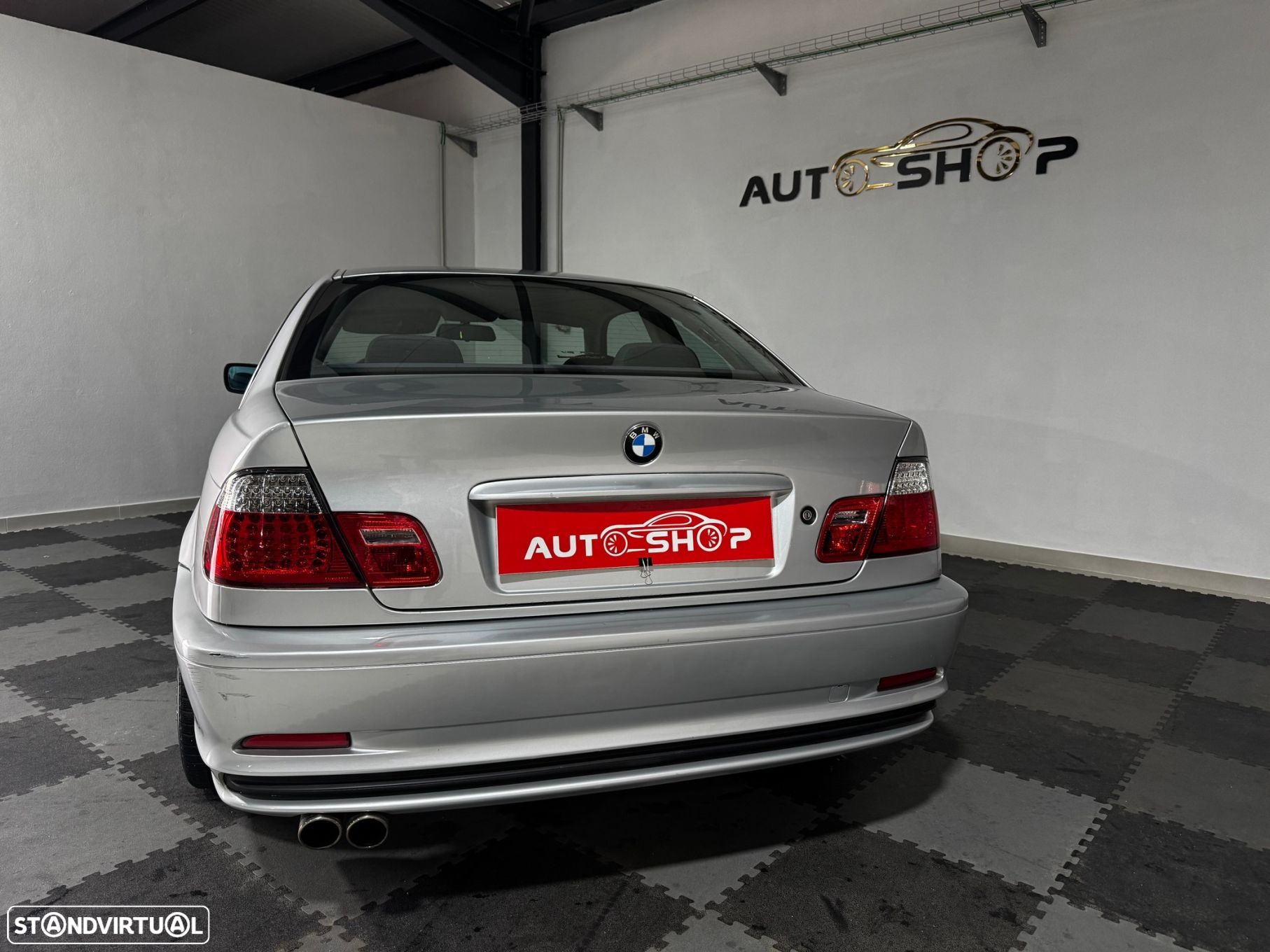 BMW 320 Ci - 25