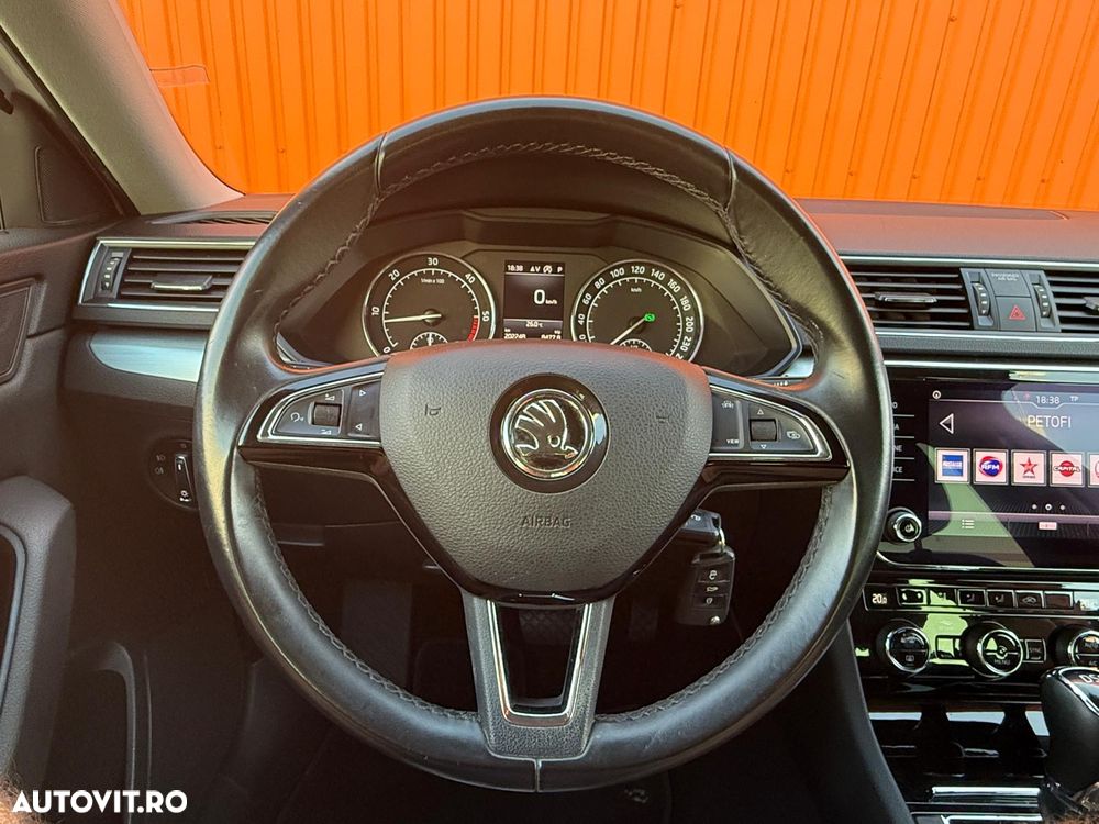 Skoda Superb 2.0 TDI DSG Active - 4