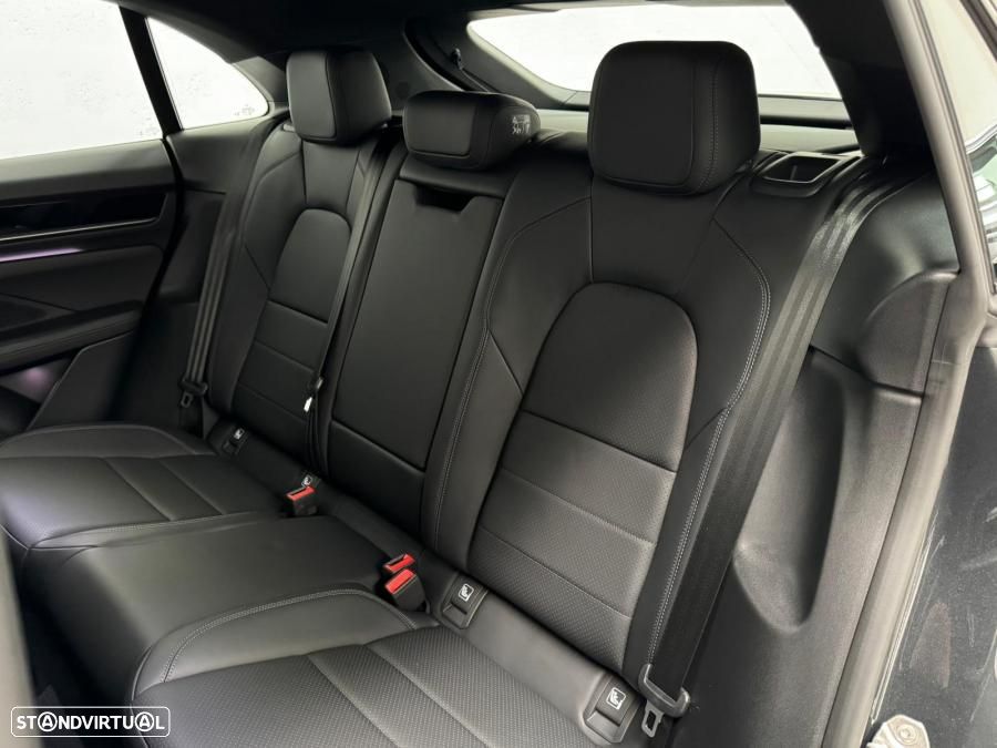 Porsche Macan Electric 4 - 54