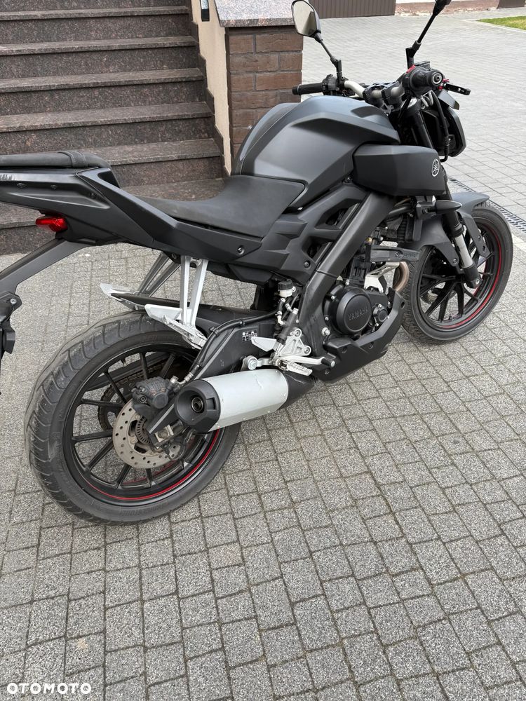 Yamaha MT - 2