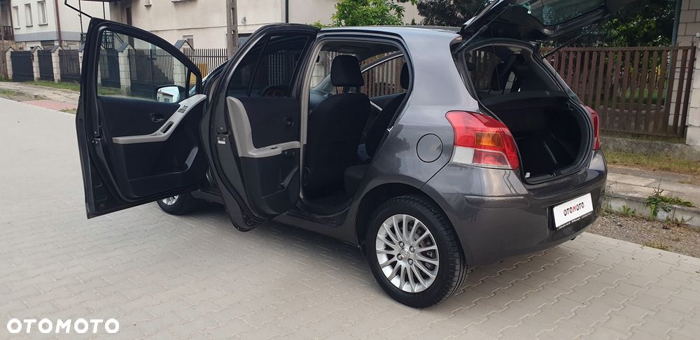 Toyota Yaris 1.33 VVT-i Sol - 12