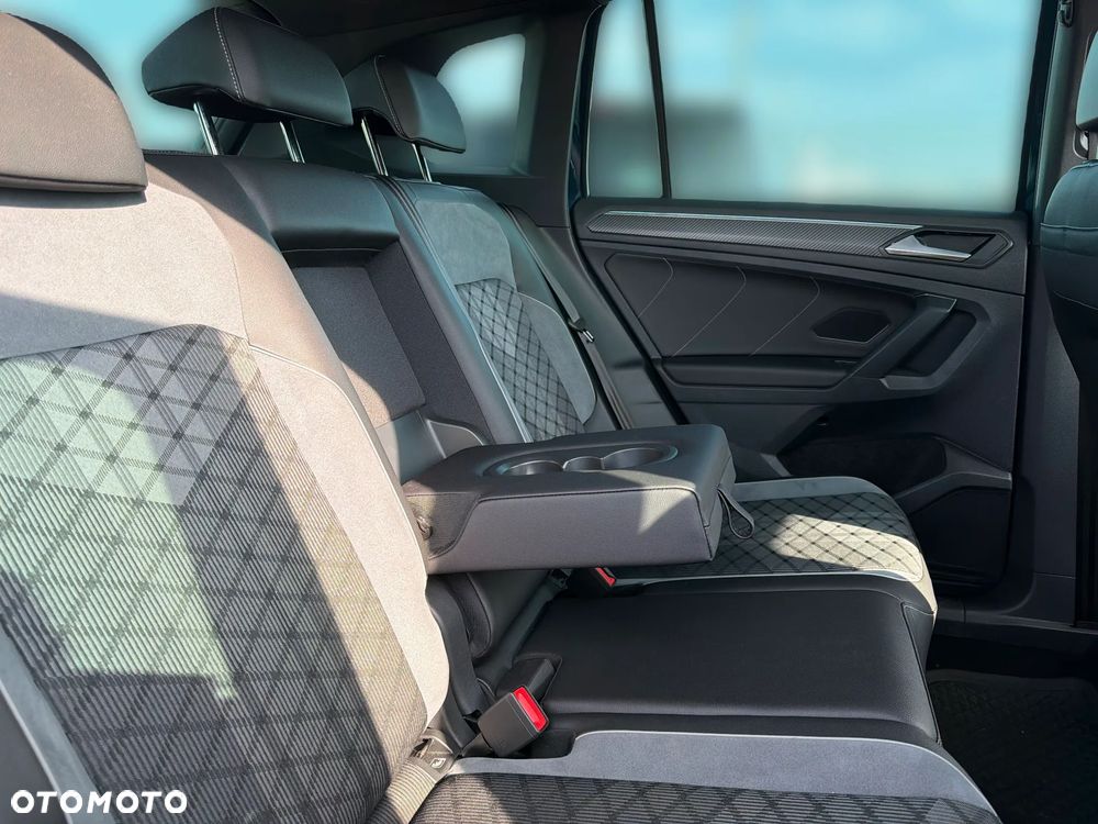 Volkswagen Tiguan - 15
