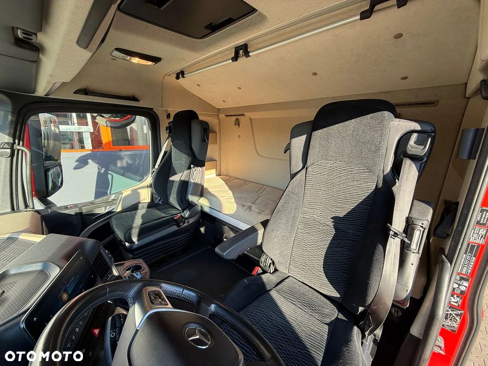 Mercedes-Benz Actros 1835 / E6 / chłodnia multitemperatura 19 Epal / NOWY MODEL ! / Sypialka - 36