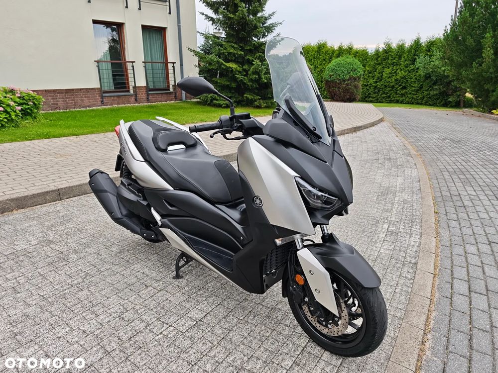 Yamaha X-max - 9