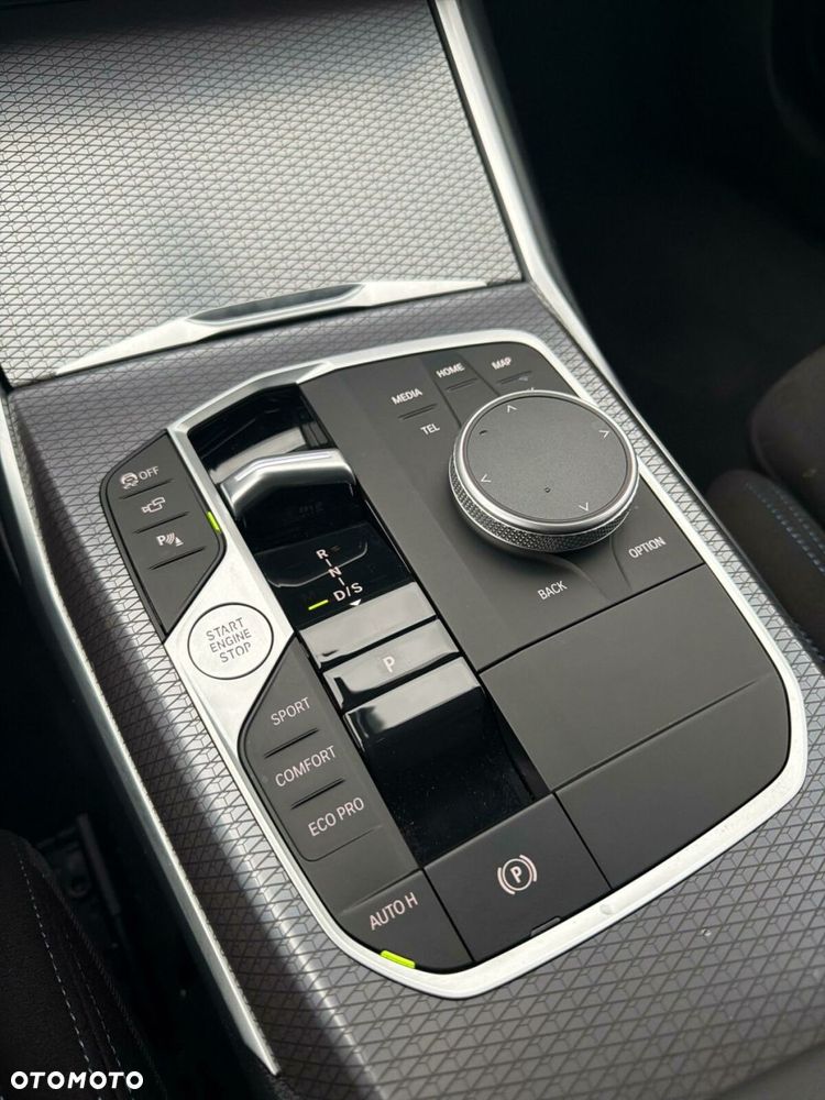 BMW Seria 3 - 29