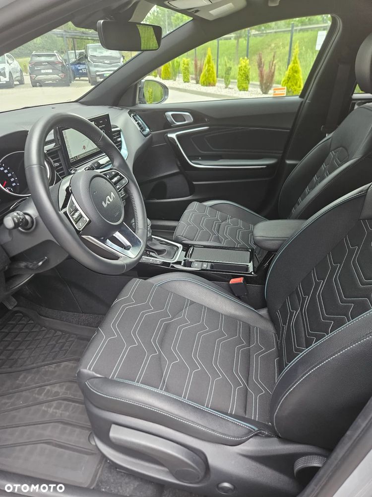Kia XCeed 1.6 T-GDI Tribute DCT - 12