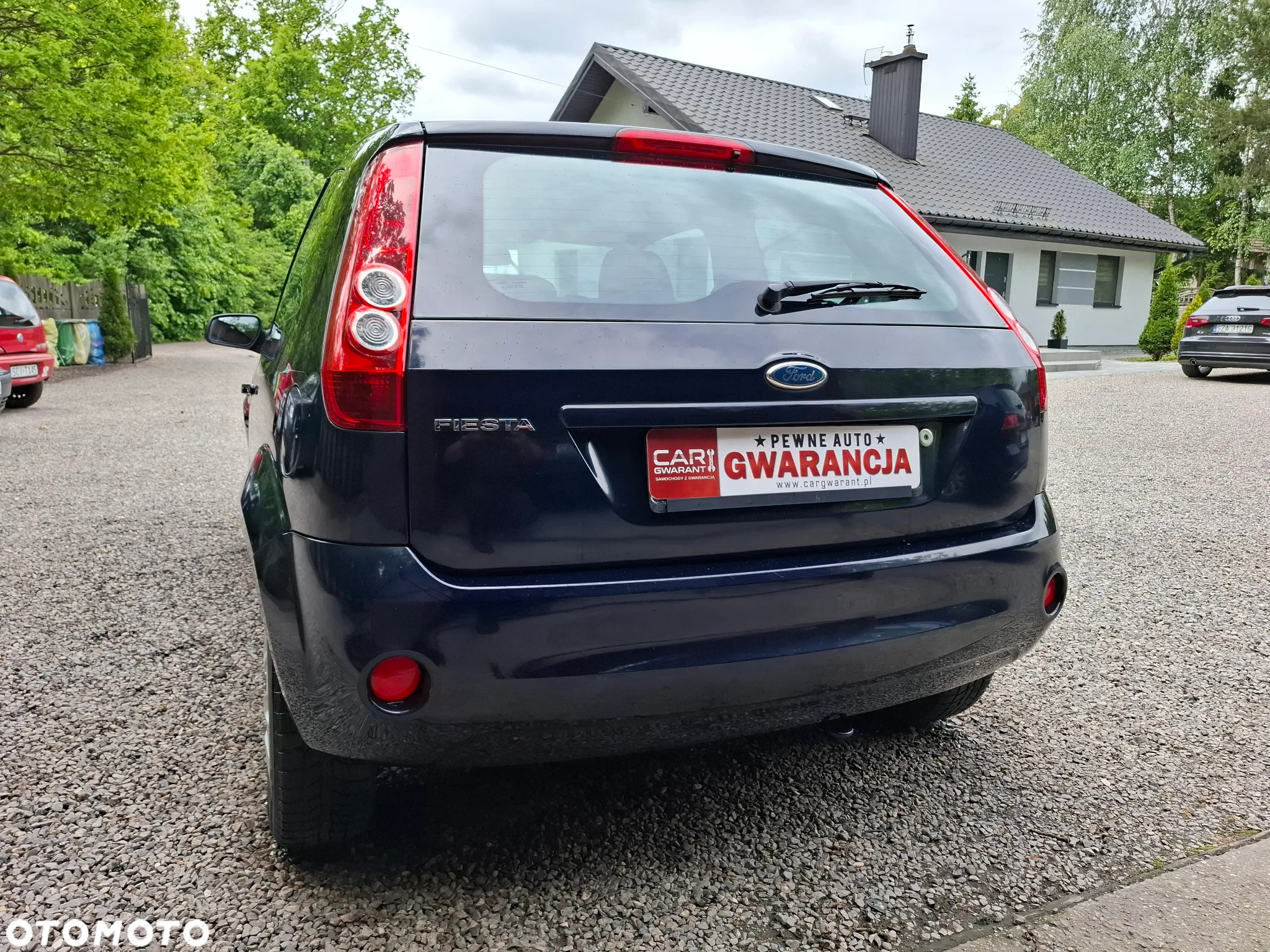 Ford Fiesta 1.3 Ambiente - 8