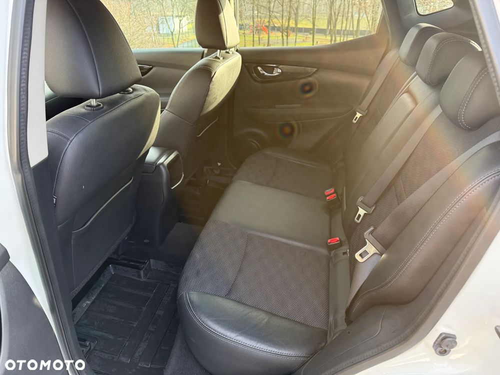 Nissan Qashqai - 11