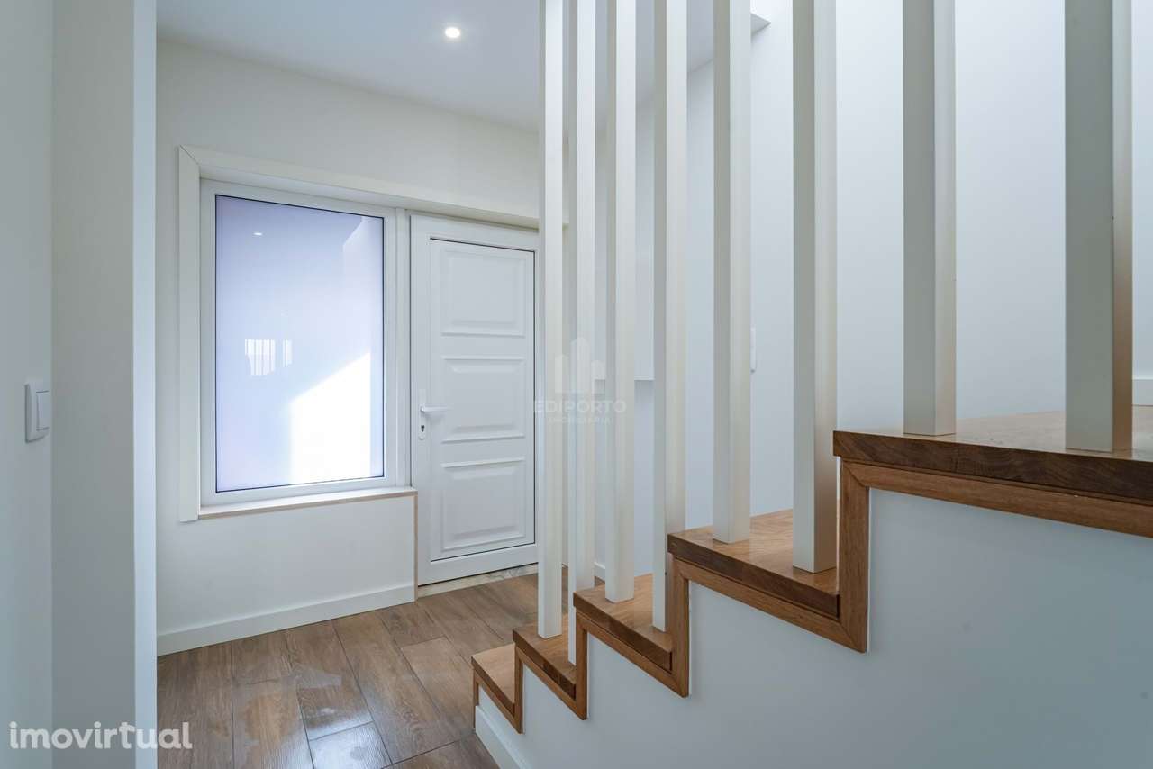 Andar de  Moradia T3  em Campanhã com 2 terraços privativos + BOX  fec - Grande imagem: 4/29