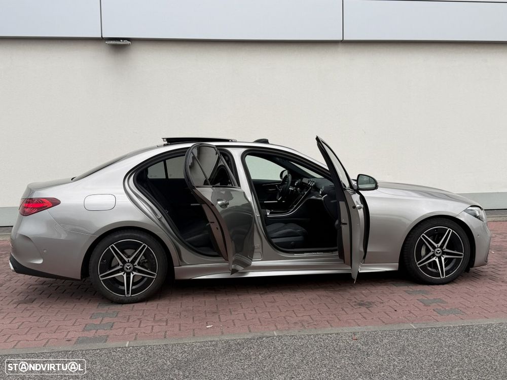 Mercedes-Benz C 300 d AMG Line - 38
