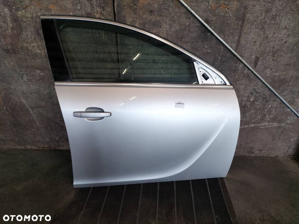 DRZWI KOMPLETNE PRAWY PRZÓD OPEL INSIGNIA A LIFT Z176 ID: 207797 - 1