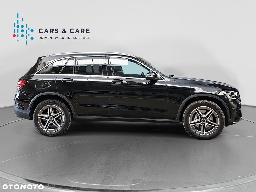 Mercedes-Benz GLC 300 e 4-Matic - 26