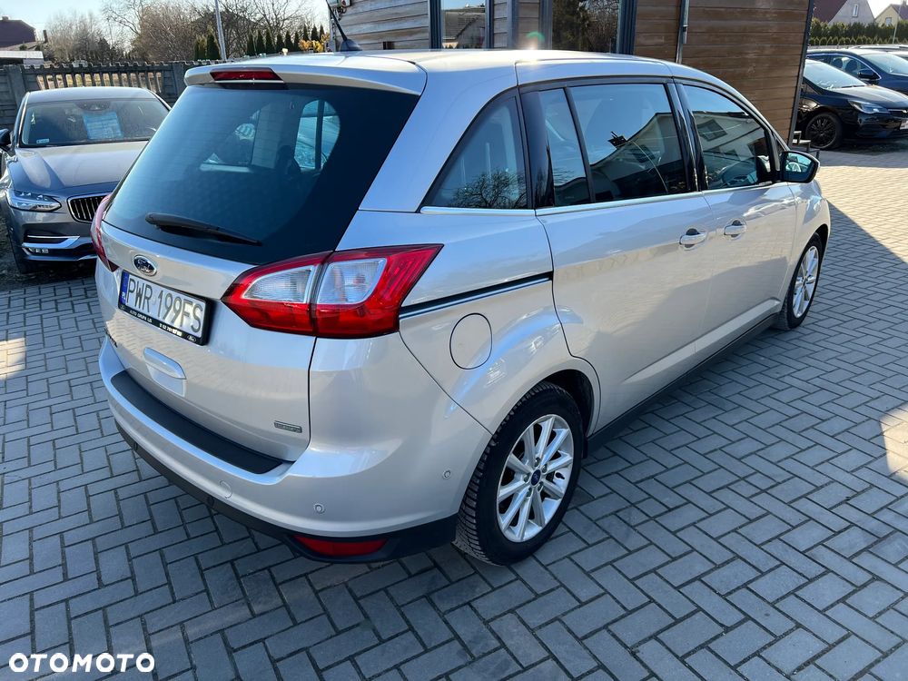 Ford Grand C-MAX - 3