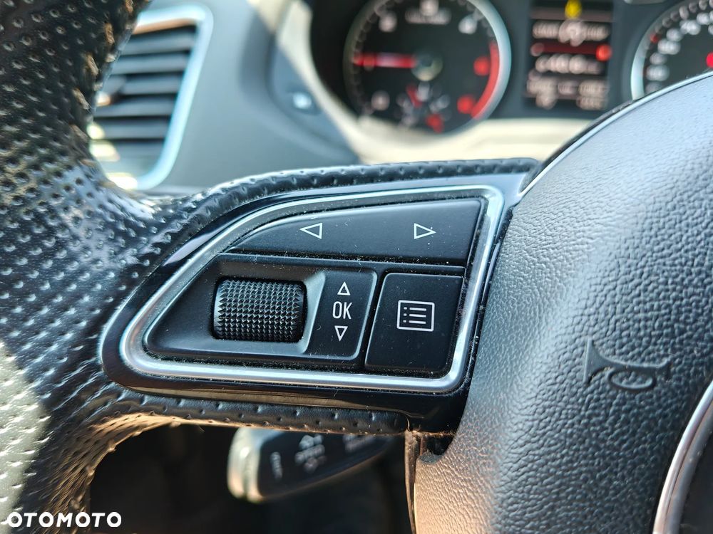 Audi Q3 2.0 TDI sport - 26