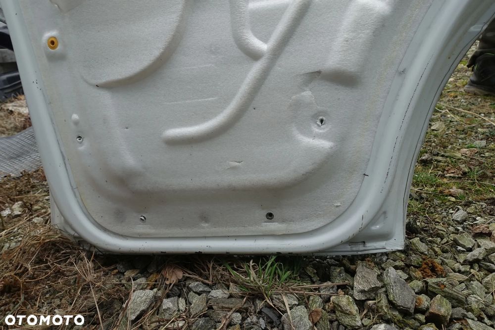 DRZWI LEWY PRZÓD IVECO DAILY 17r. - 6