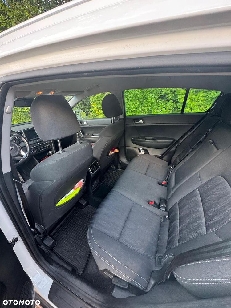 Kia Sportage 1.6 GDI L 2WD - 16