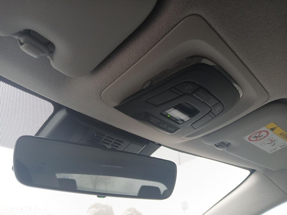 Toyota Corolla 1.5 Style - 36