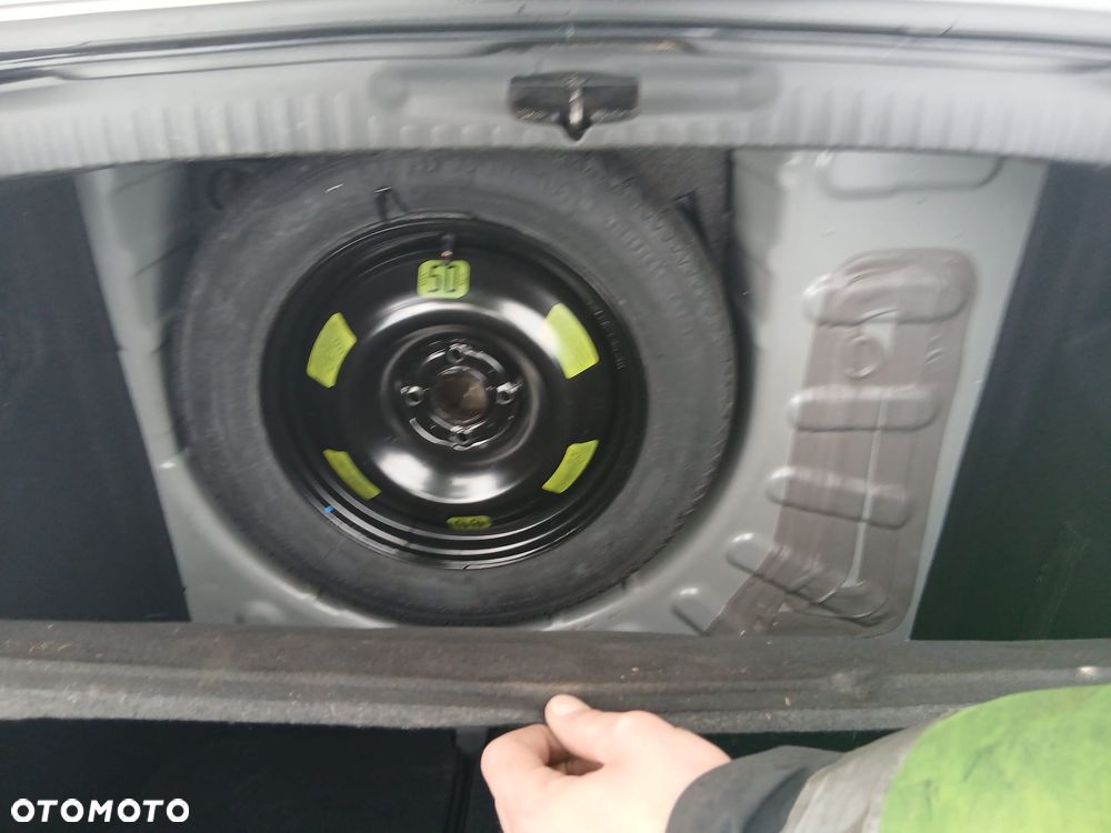 DS Automobiles DS 4 - 24