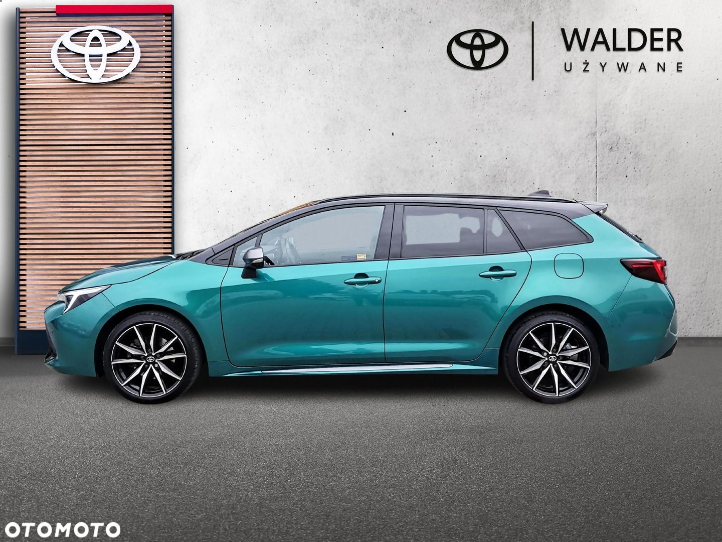 Toyota Corolla 2.0 Hybrid GR Sport Dynamic - 2
