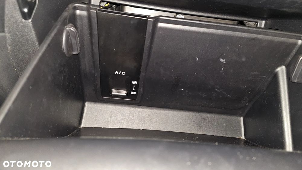 Hyundai ix35 2.0 GDI Premium 4WD - 40