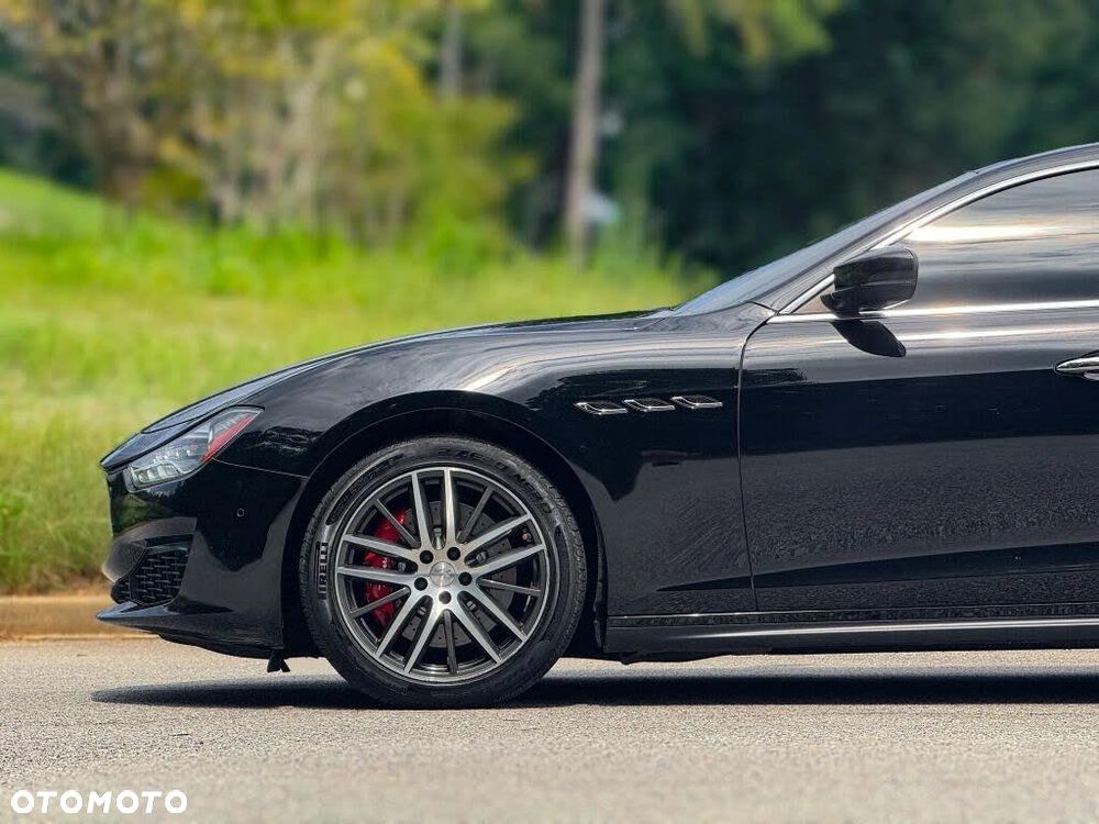 Maserati Ghibli S Q4 - 16